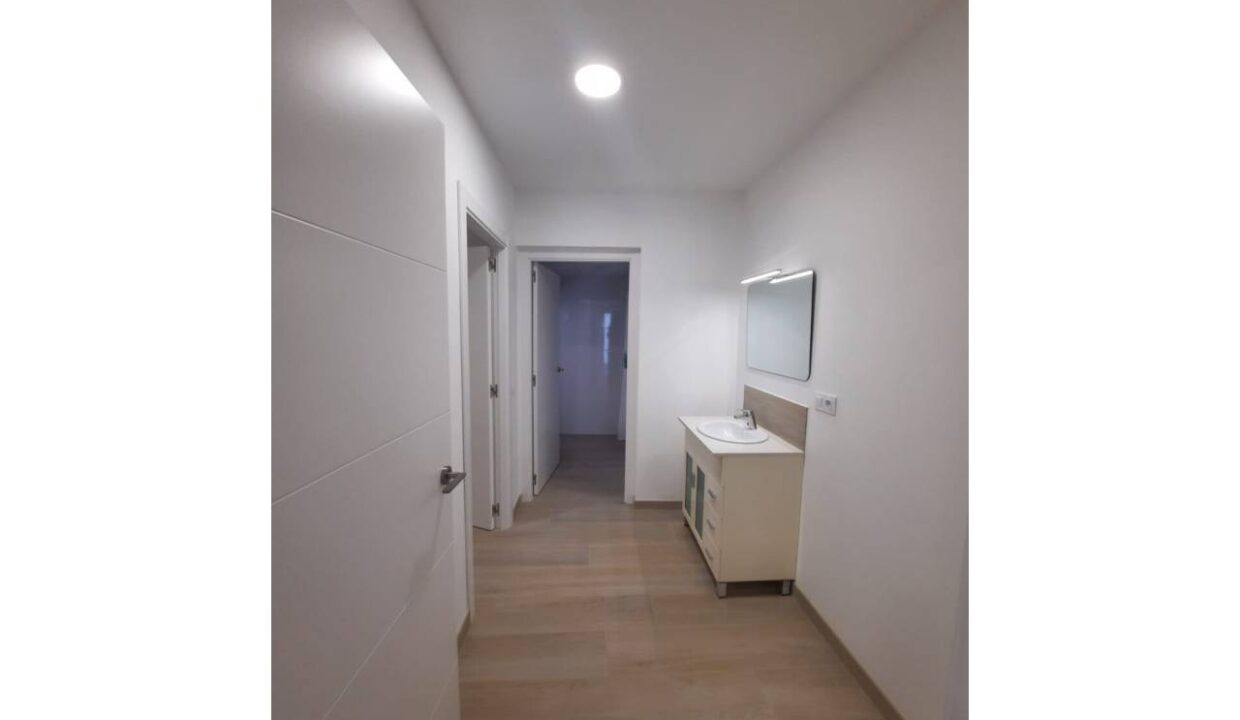 2676_54194813964_9581e58d-9e50-4d63-b55a-013bdcf64872