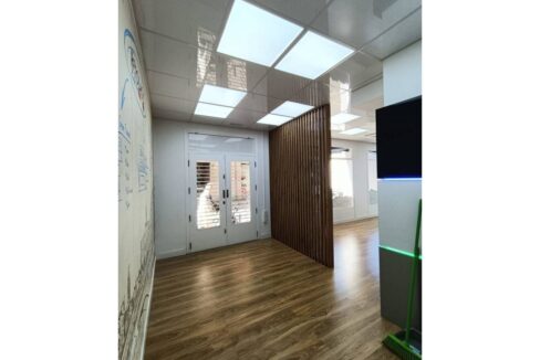 2676_33381784890_5ed145b2-81a6-4b8c-9890-9b0695b0b6a2