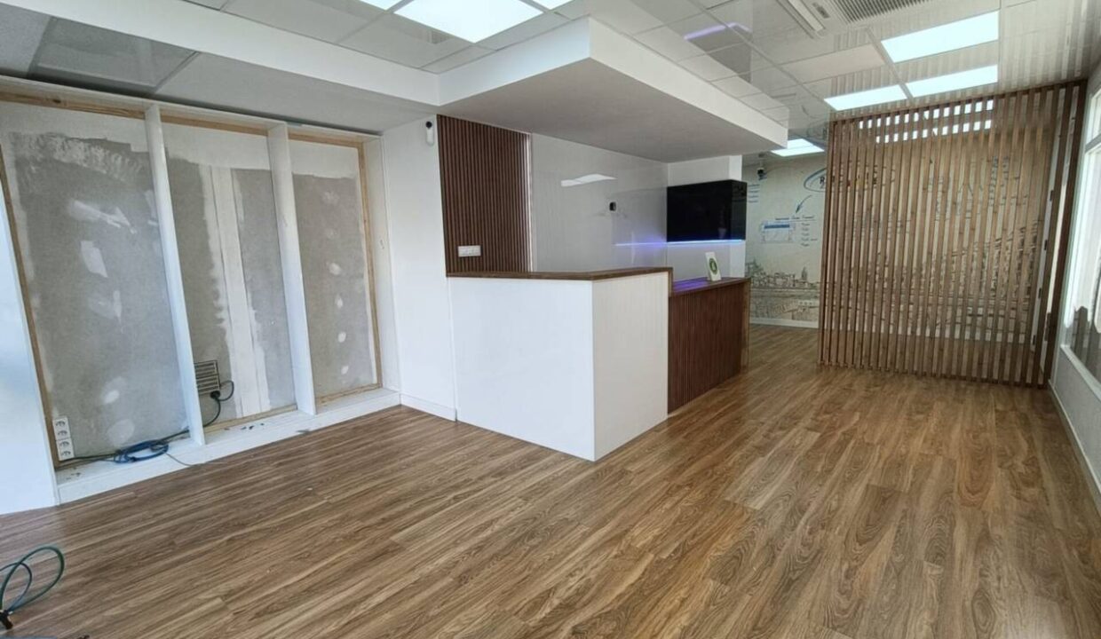 2676_33381784890_e5e38e3f-8633-4ec8-bba0-d17db825f2da