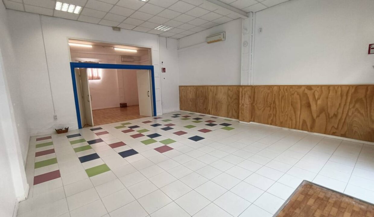 2676_385591401_08b21976-65ae-4ea8-9141-89a674f70af8