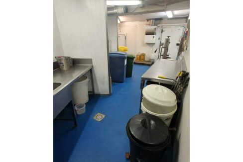 2676_61730819598_b79ed431-b312-43fa-a5bc-9ca224eea686