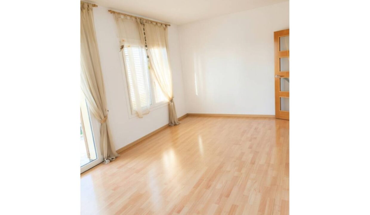 2676_63372471233_ecab1d38-6ffa-4d35-8ff4-8ebbaad4efa3